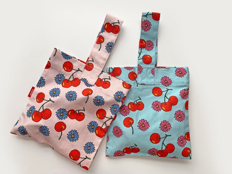 Cherry&Daisy (Blue) MINI Bag