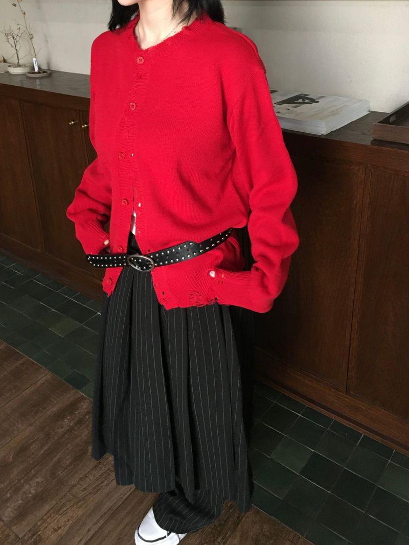 Peak Damage Crop Cardigan (4c)