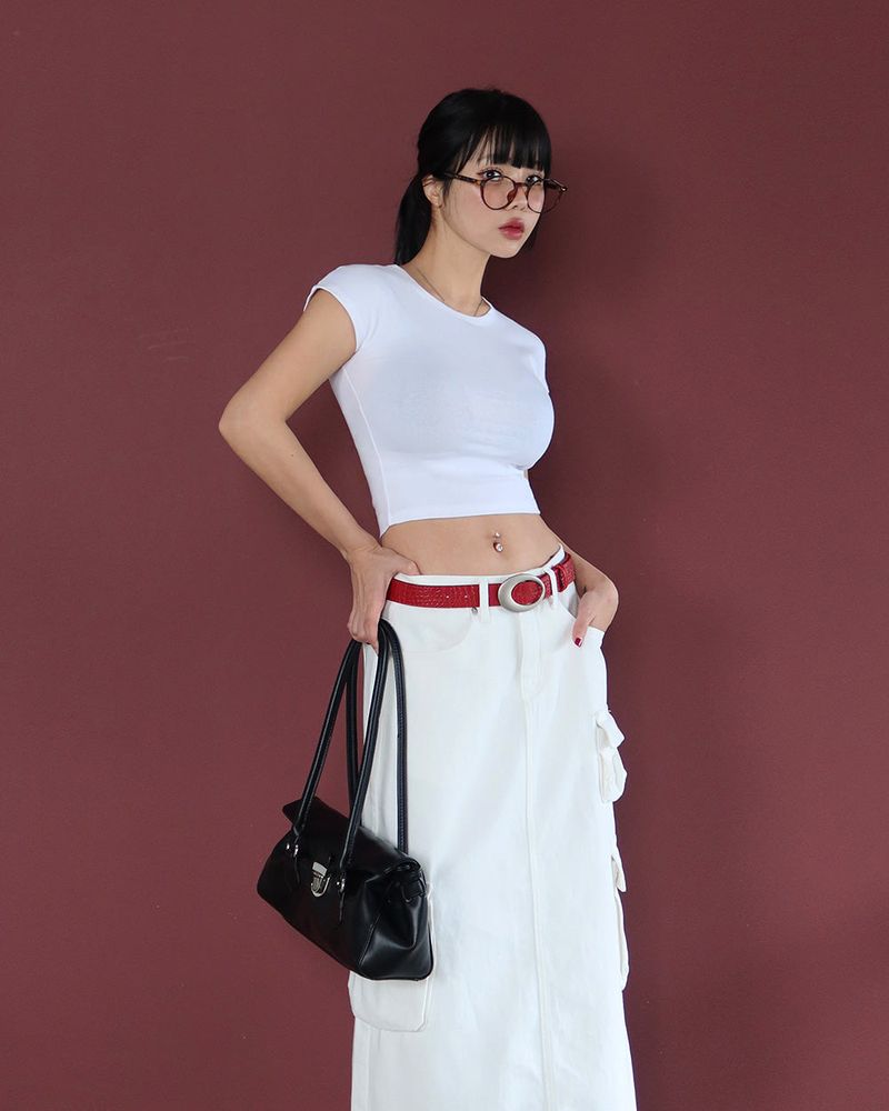 Delight-J(ディライトジェイ)の「Soft cropped short-sleeved T-shirt(Tops)」