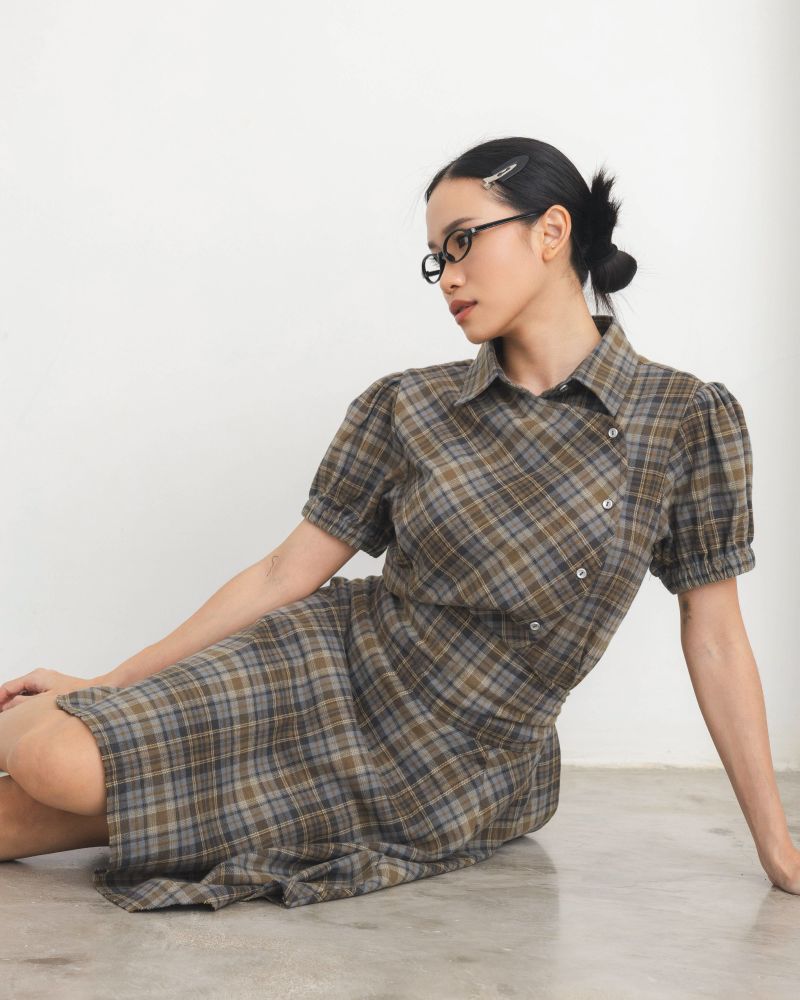Checkered Poppy Sleeve Shirt