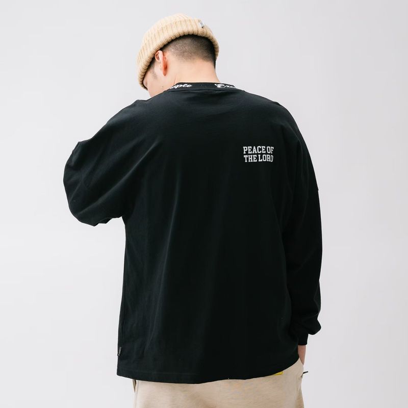 EXAMPLE（エグザンプル）の「EXAMPLE CURSIVE CIRCLE LOGO BIGCOLLAR L/S TEE（Tops）」