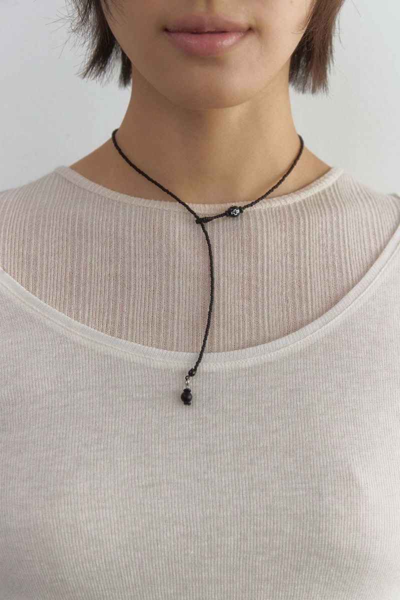 Cross line necklace (2 color)
