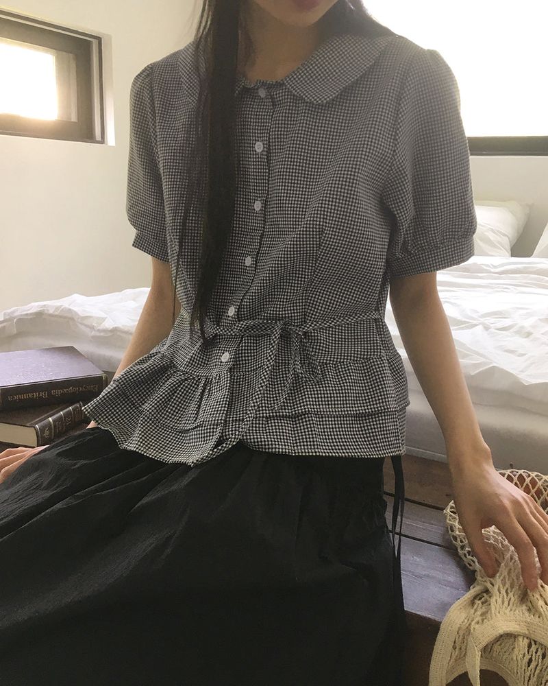 WONDER WONDER(ワンダーワンダー)の「Saon Round Collar Frill Puff Blouse(Tops)」