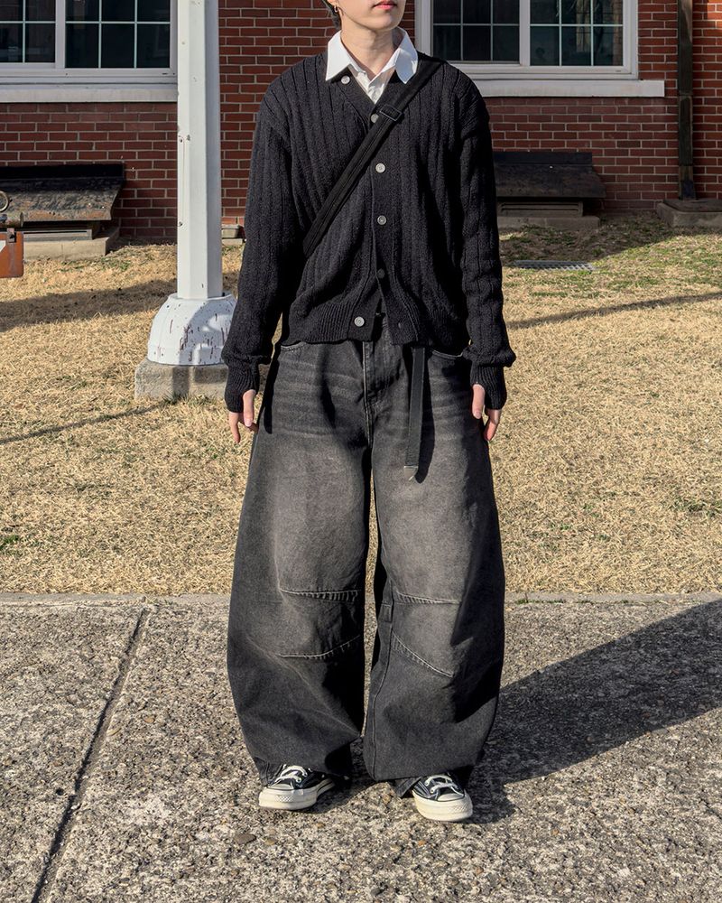 Serin Curved Balloon Denim Pants