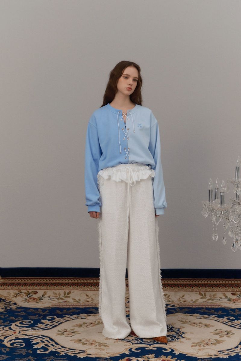 Elizabeth sweatshirt