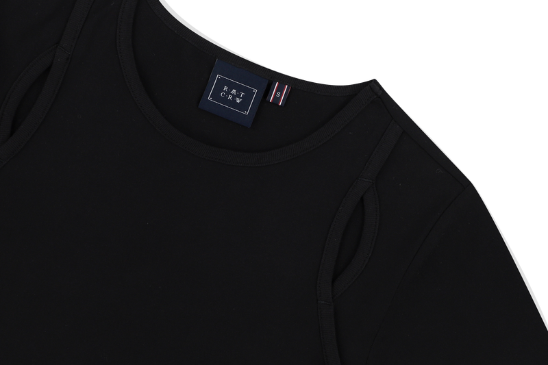 SLIT DETAIL CROP TEE SHIRT