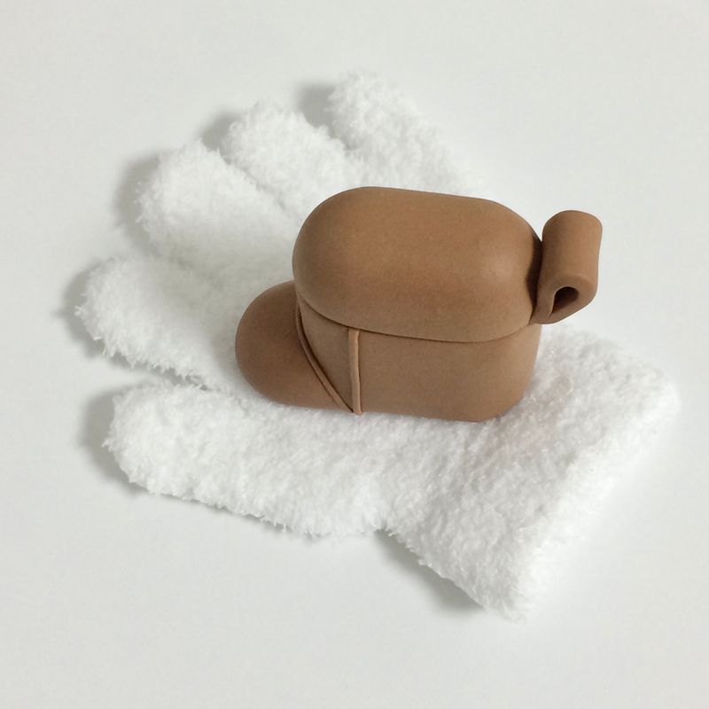 【MADE】 Boots Airpods Case