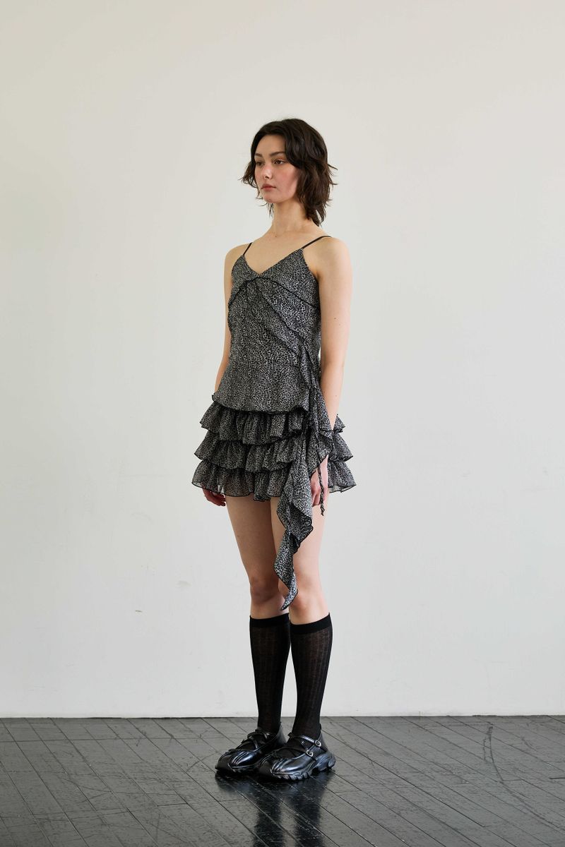 LEOPARD FRILL SLEEVELESS TOP / GRAY