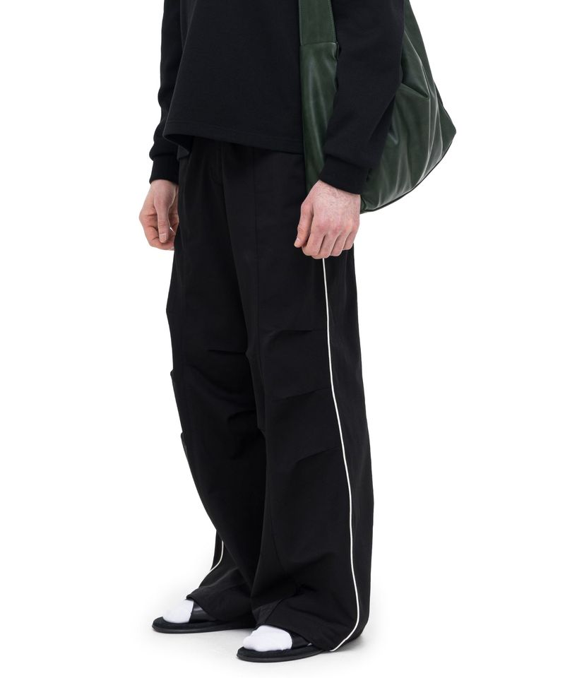 Piping Pin-Tuck Pants (Black)