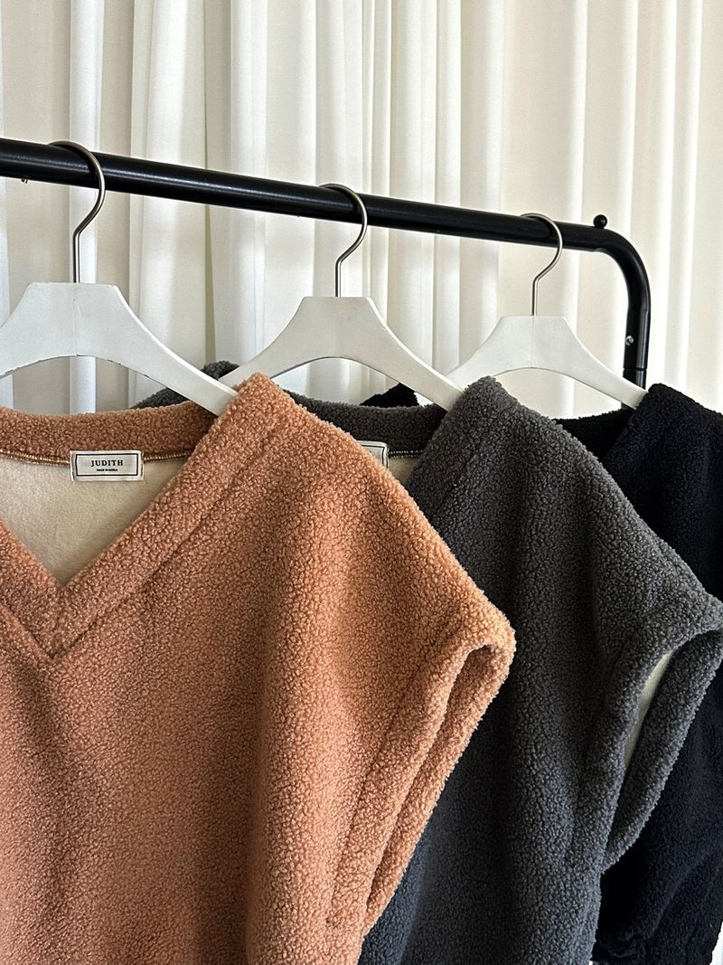 Bookle Vest