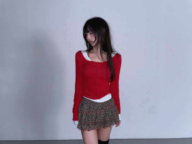 floor leo shorts (2 color)
