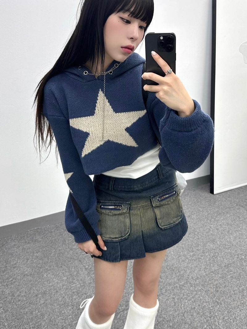 plumplum（プラムプラム）の「Triple-Star Crop Hood Knitwear（Tops）」