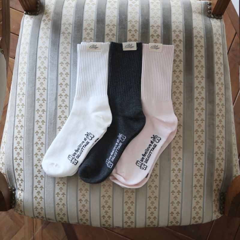 Deli and Buffle Label socks (white)