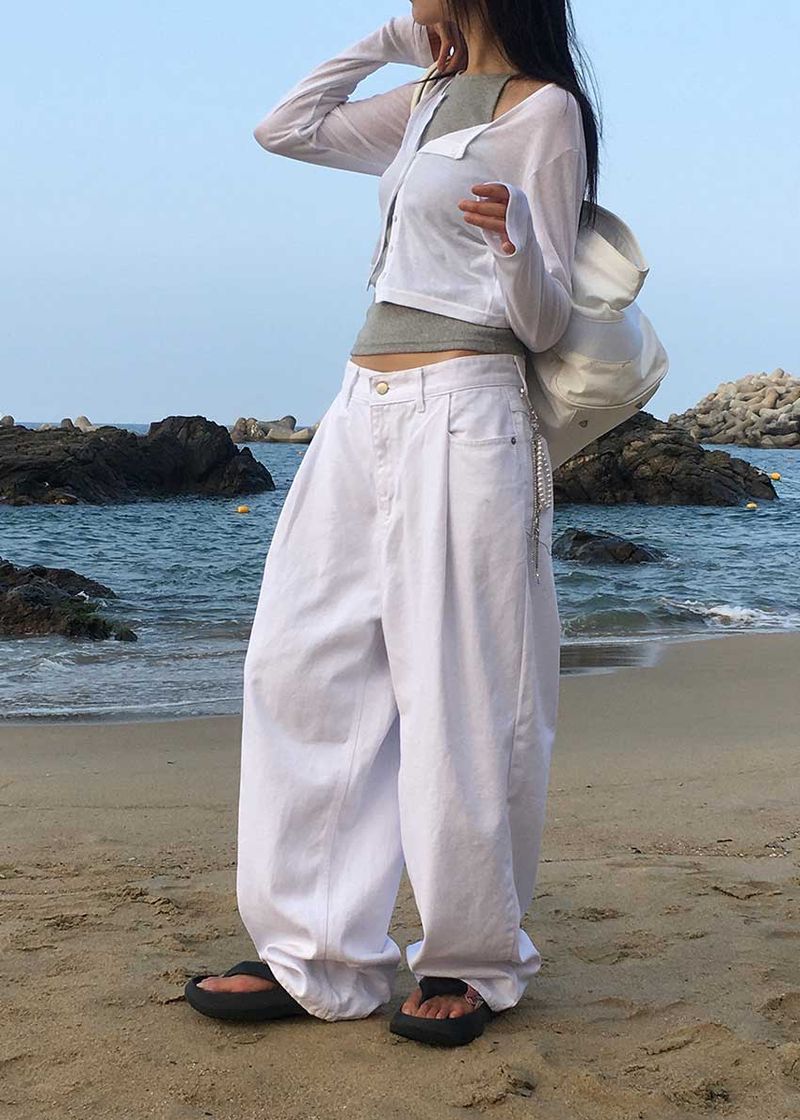 TUCK WIDE DENIM PANTS