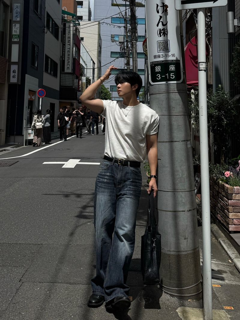 ダメージストレートデニムパンツ