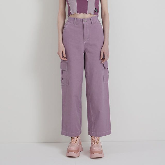 ANDTHEOTHER(アンドジアザー)の「PURPLE COLOR CARGO PANTS(Pants)」