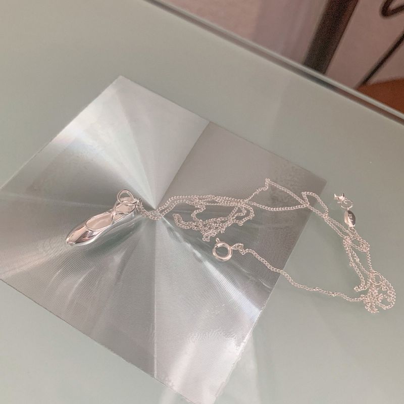 The Ballet Necklace