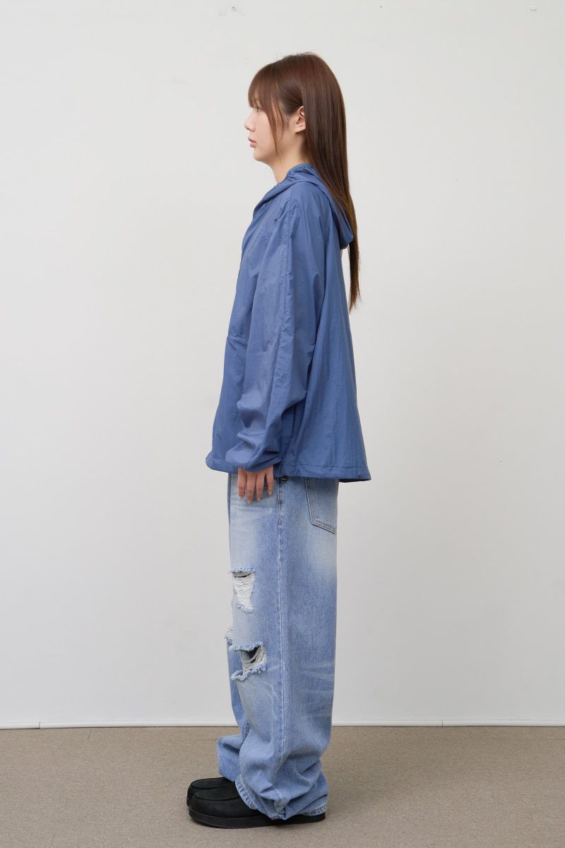 Ten Windbreaker