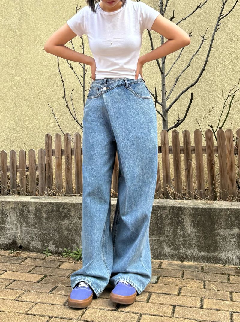 WRAP WAIST WIDE FIT DENIM PANTS code 18104