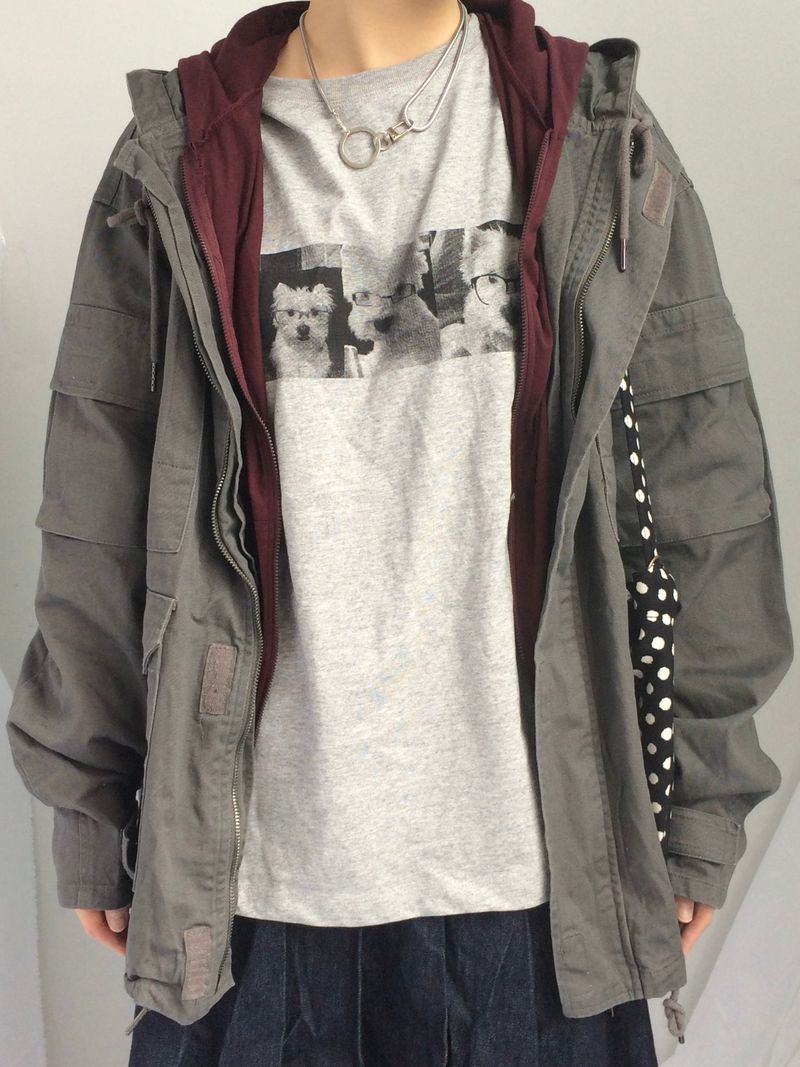 Puppy button t