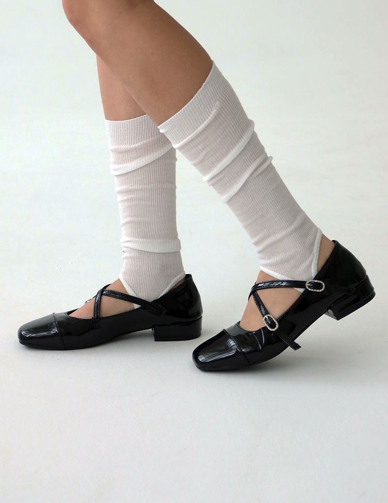 Enamel Cubic Merijane Flat Shoes