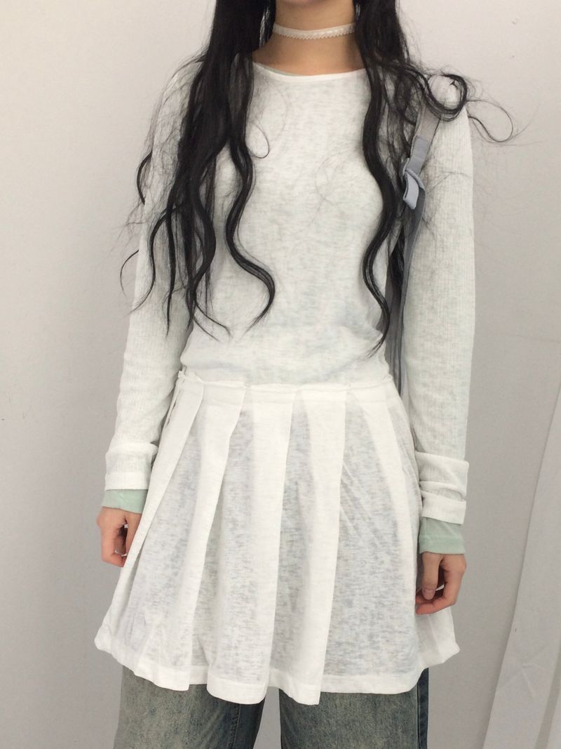 line and pleated dress