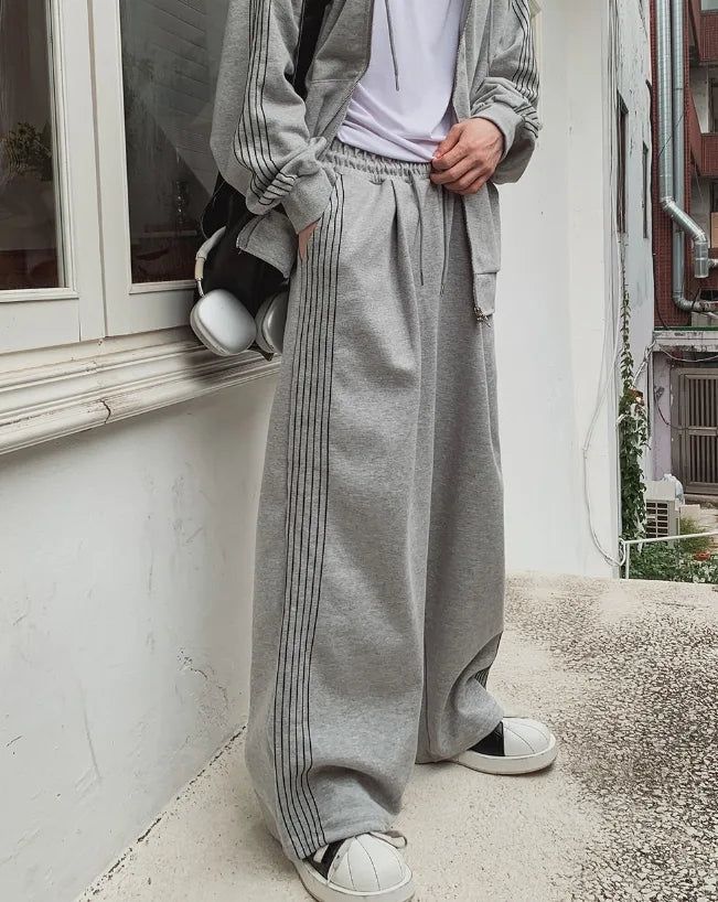 Kevin Track Wide Sweatpants
