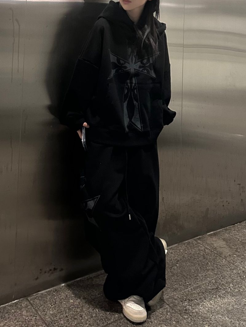 sagging big cross wide pants