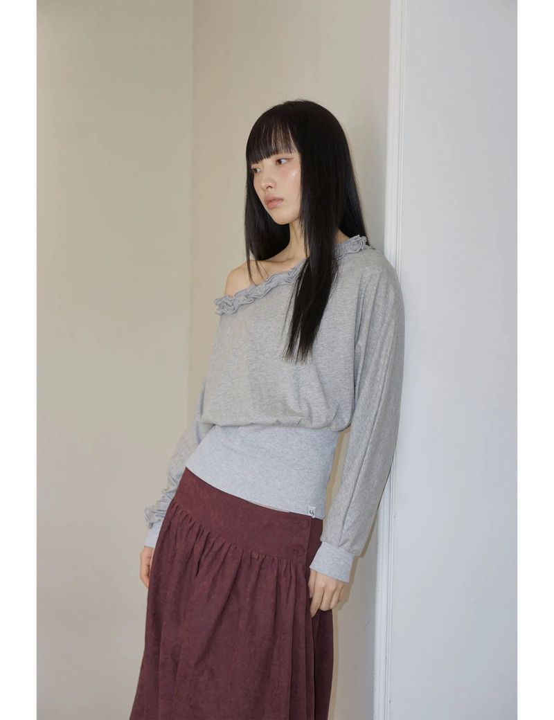 OFF-SHOULDER RUFFLE TOP(GREY)