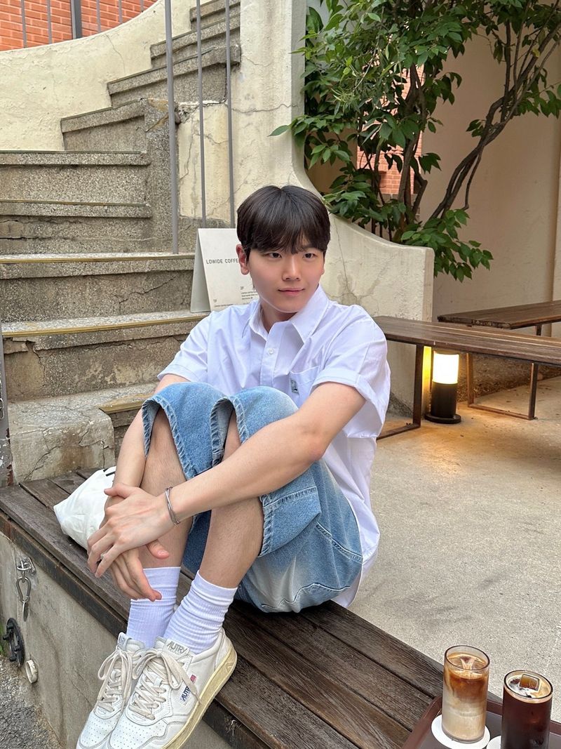 Scout label half shirts