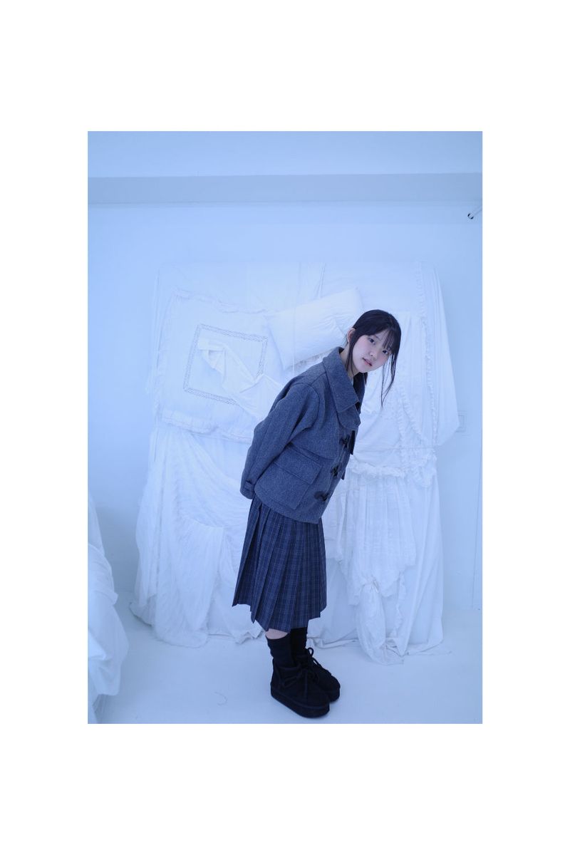 Bwin check midi pleats skirt