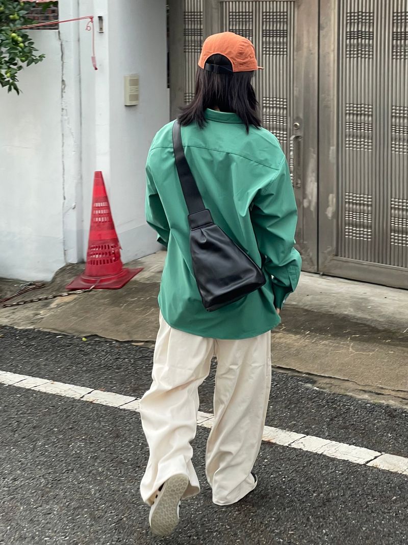 Standard banding two tuck pants