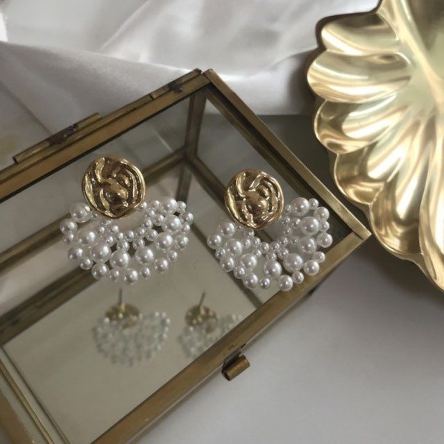Acer rojo(アセルロジョ)の「hvl Pearl earrings dress Guest drop earrings piercing(Accessories)」