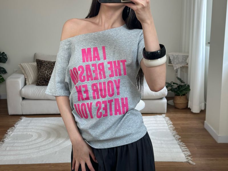 hot topic tee