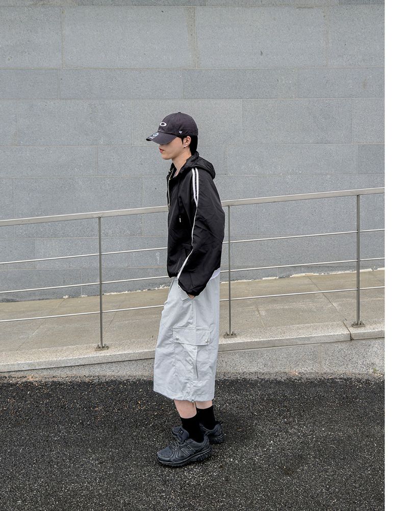 Kelt Nylon Cargo Bermuda Pants