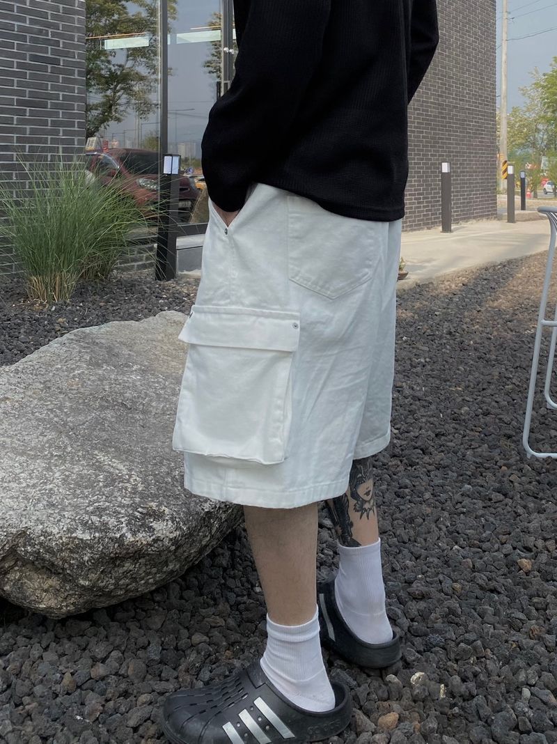 White Cargo Bermuda Pants