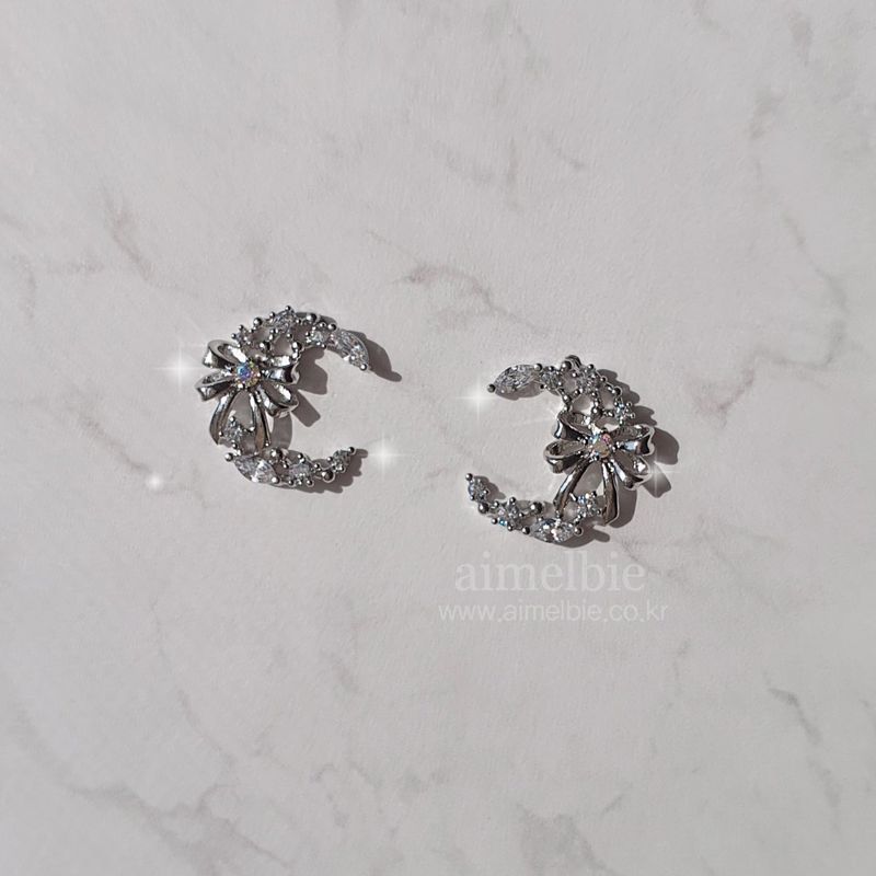  Dainty Ribbon and Moon Earrings - Silver