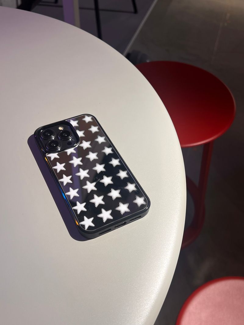 WHITE STARRR Mirror Bumper Case / TREEFORFIVE345