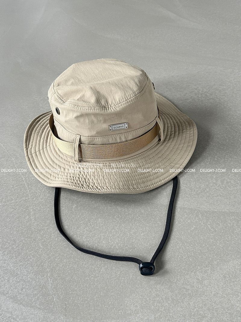 Patch strap safari hat