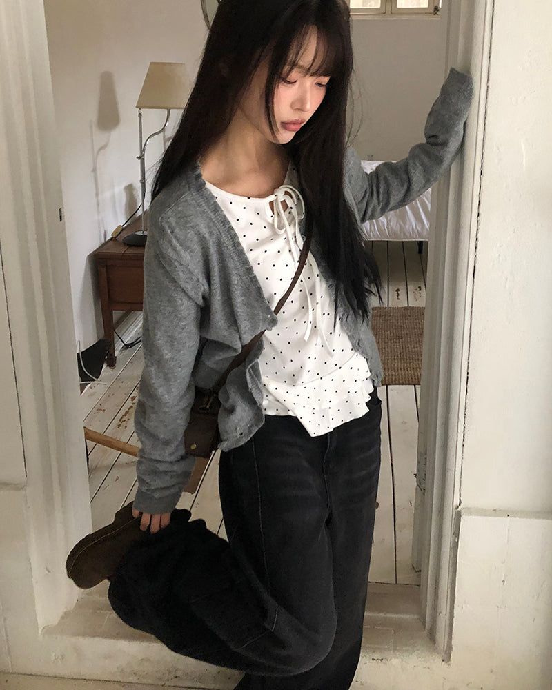 Pering Frill V-Neck Knit Cardigan