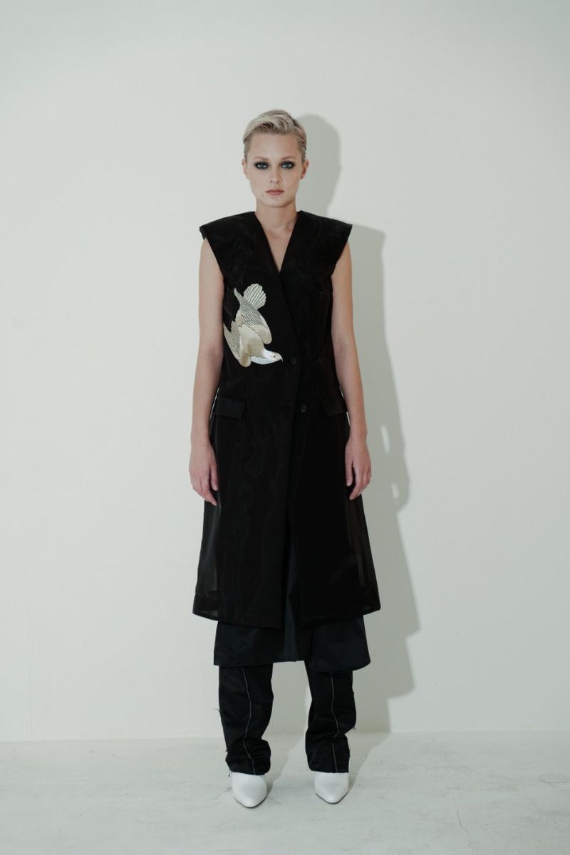 Sean Sheila（シェンシェイラ）の「Embroidered Crinoline Tailored Dress（Dresses）」