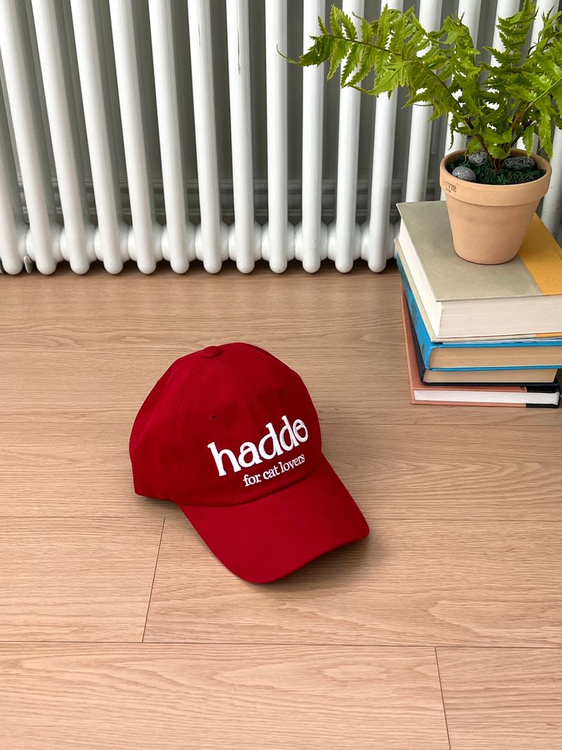 FOR CAT LOVERS RED BALL CAP