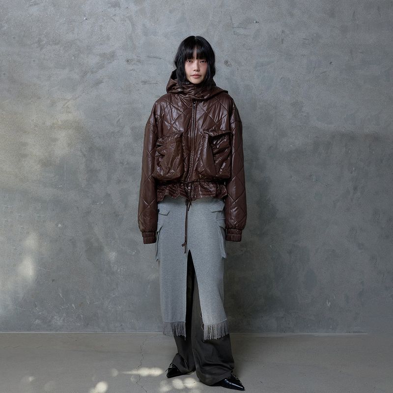 HIGH-GLOSS SCARF QUILTED JACKET