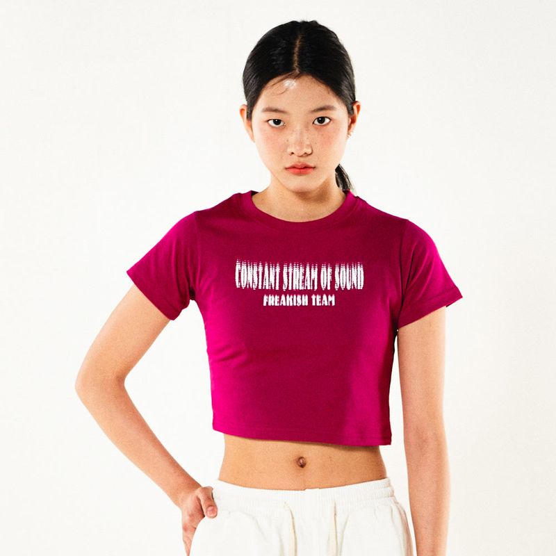 freakishbuilding（フリーキッシュビルディング）の「STIPPLE SHORT SLEEVE CROP TEE (MAGENTA)（Tops）」