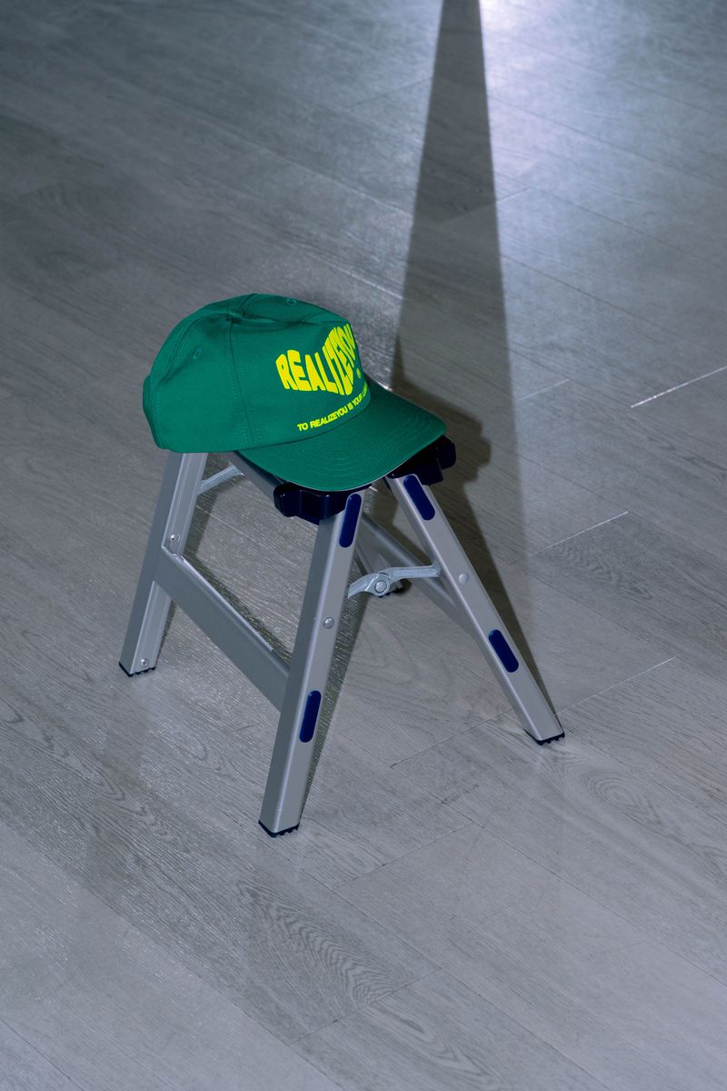 KELLY GREEN WAVY LOGO V2 CAP