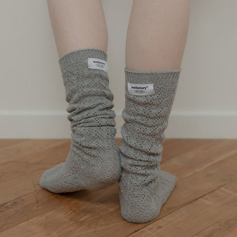 mellotory(メロートリー)の「CROCHET LACE KNEE SOCKS (GRAY)(Fashion Accessories)」