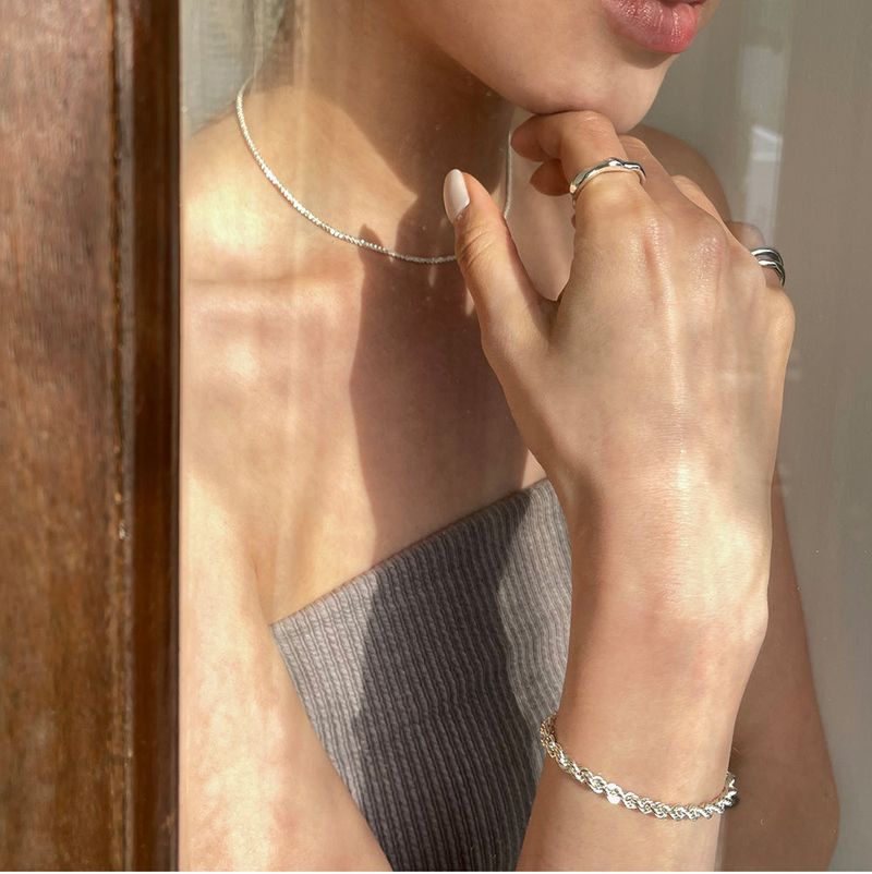 SABRINA NECKLACE