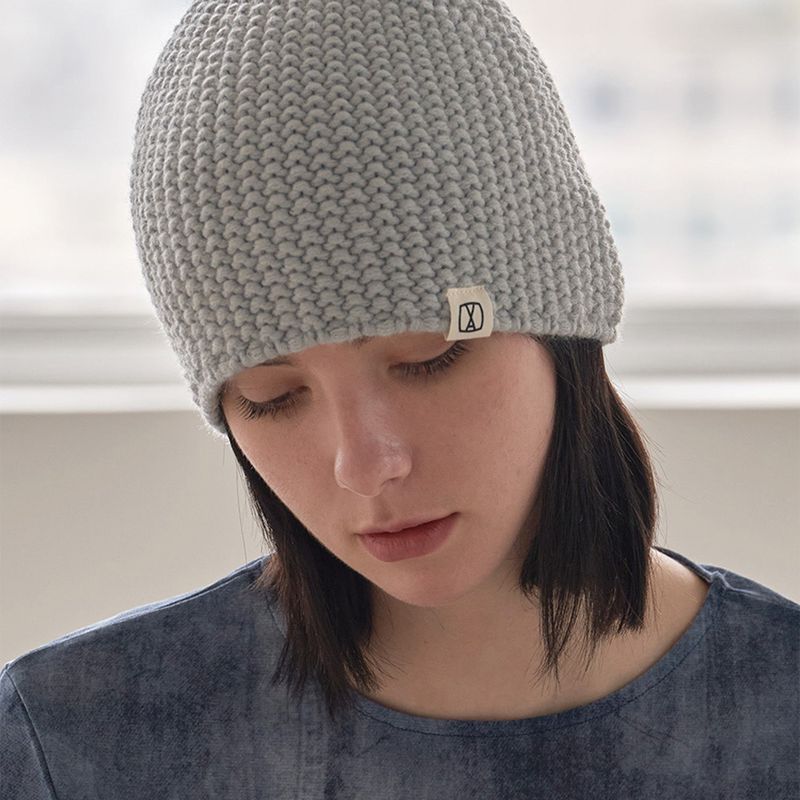 VA Square Label Cozy Beanie / Gray