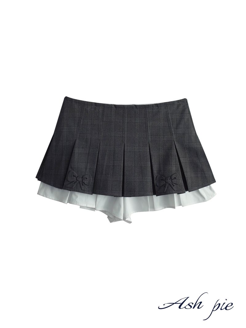 AW25 Preppy pleated skirt