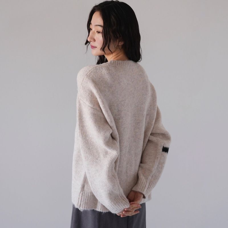flow diagonally ribbon knit